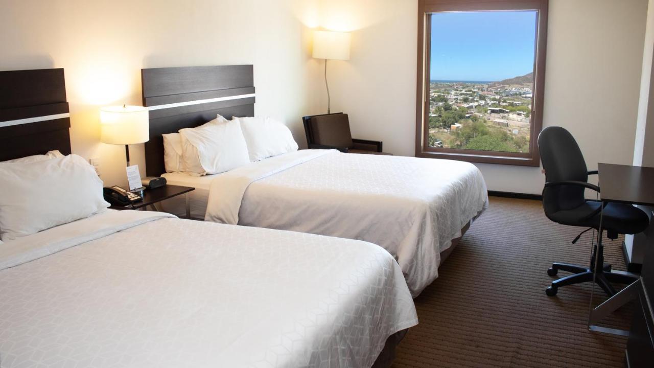 Express By Ihg Hotel Guaymas
