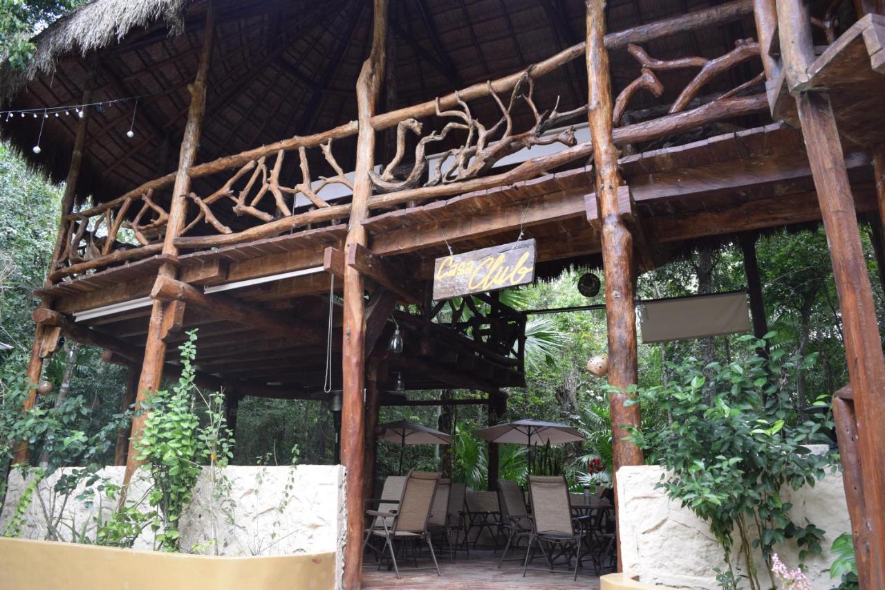Jolie Jungle Eco (adults Only)
