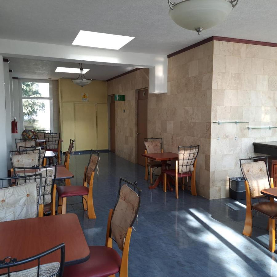 Howard Johnson By Wyndham