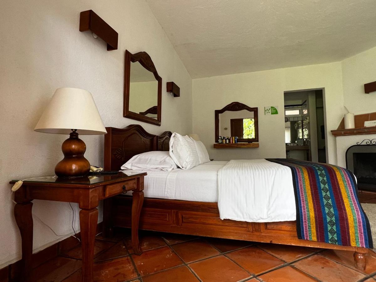 Casa Bugambilia, Un Pequeno En Hotel Tepoztlan