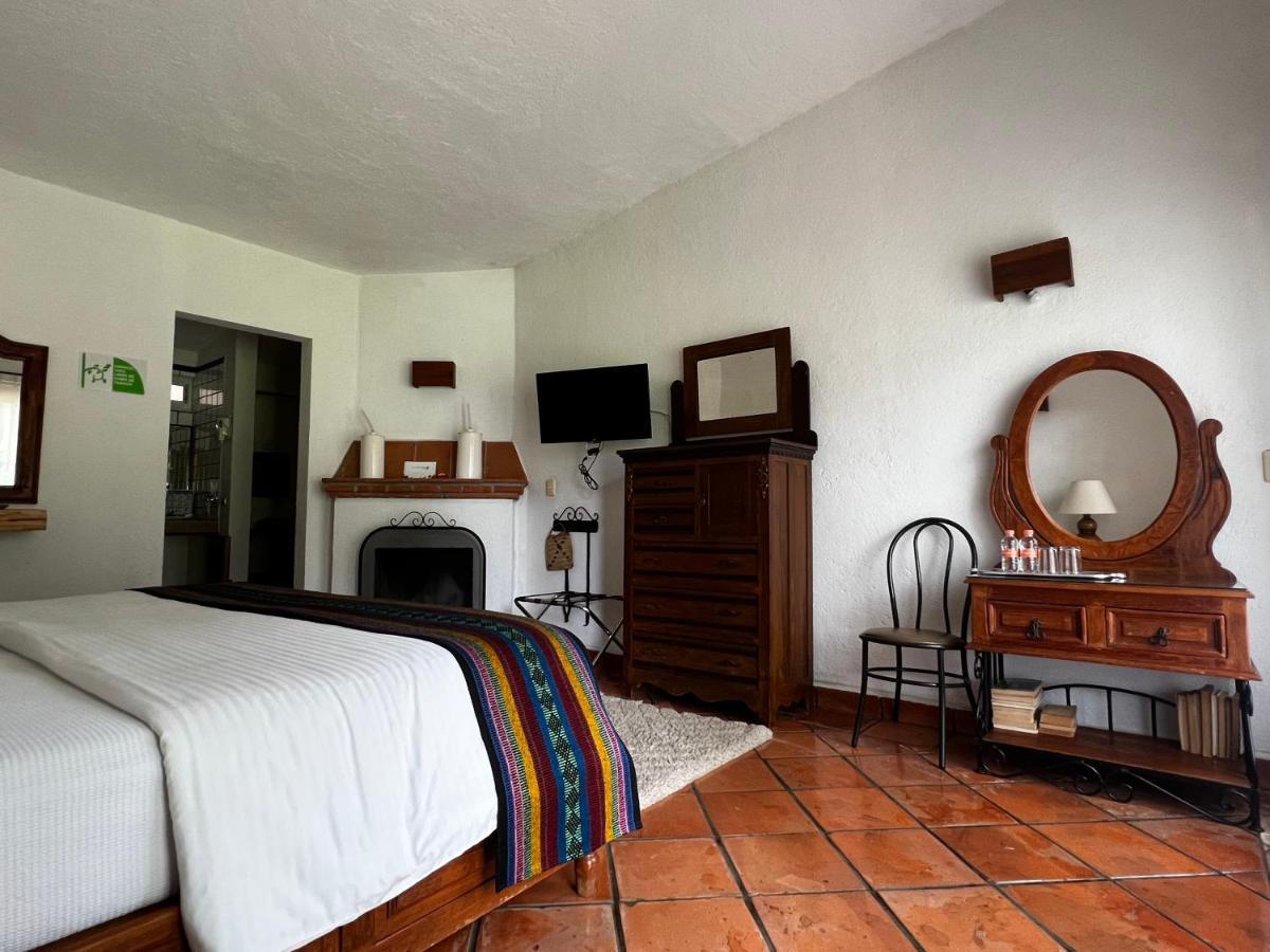 Casa Bugambilia, Un Pequeno En Hotel 3*