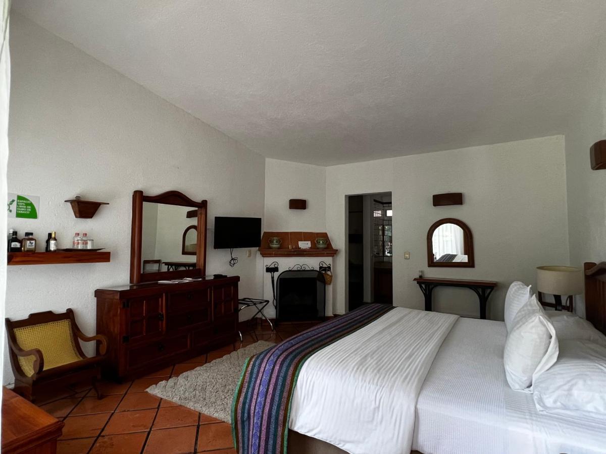 Hotel Casa Bugambilia, Un Pequeno En 3*