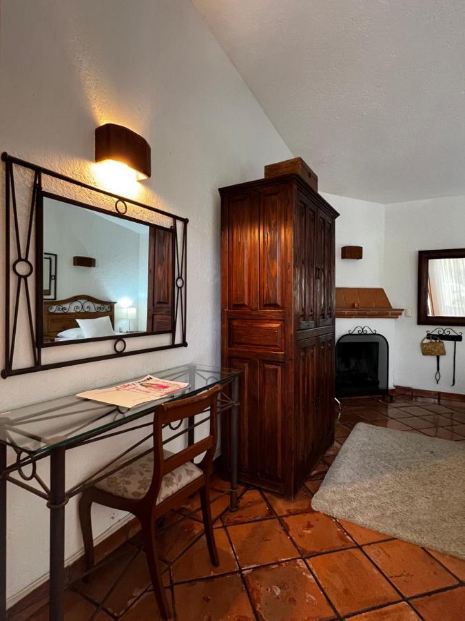 Hotel Casa Bugambilia, Un Pequeno En 3*