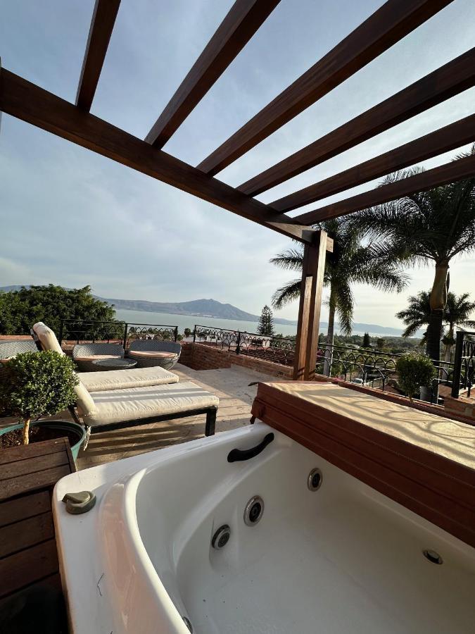 Bed & Breakfast Lindo Ajijic