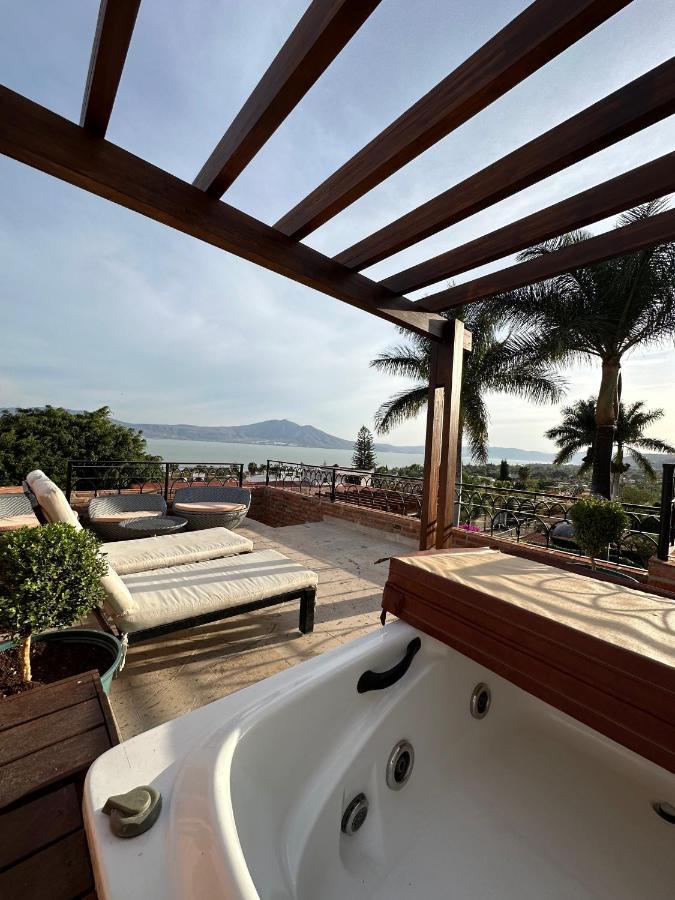 Lindo Bed & Breakfast