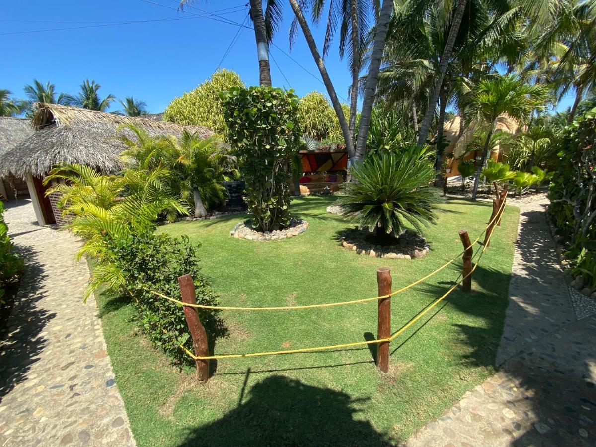 Bambuddha Centro Holistico Guest house Barra Vieja