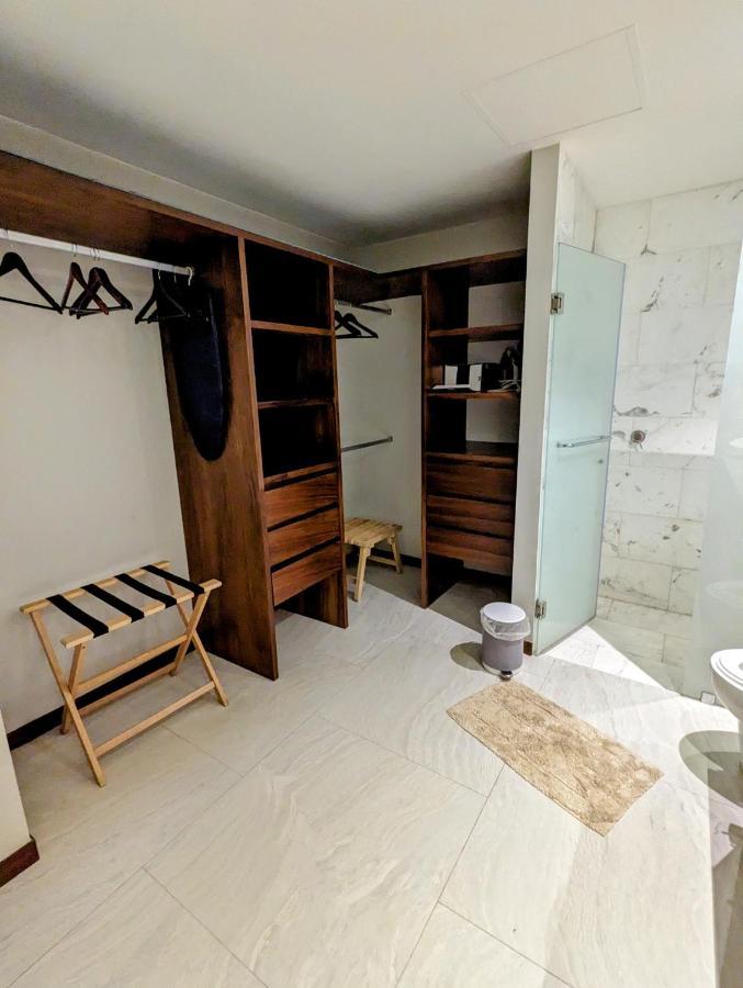 Bolongo Apartment