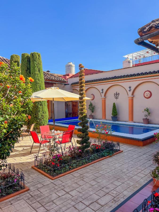 La Casa De Mama