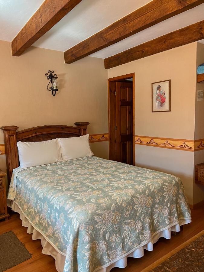 La Casa De Mama Hotel
