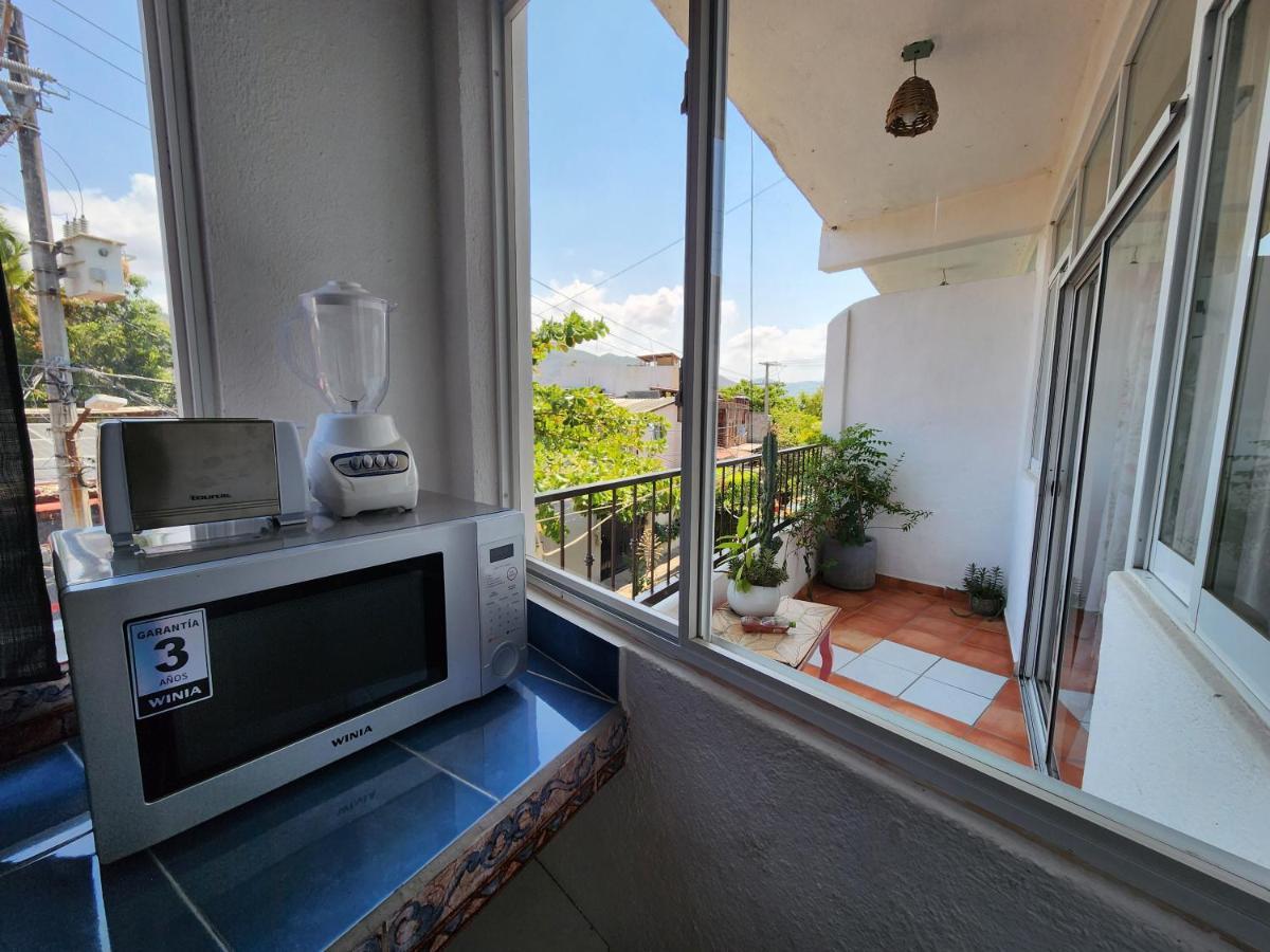 Apartment 1 Bedroom With Ac , Tv , Wi-fi Near Dt And Zihuatanejo