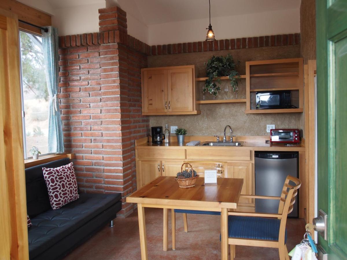 Casa Mayoral Pet Friendly Bed & Breakfast Valle de Guadalupe