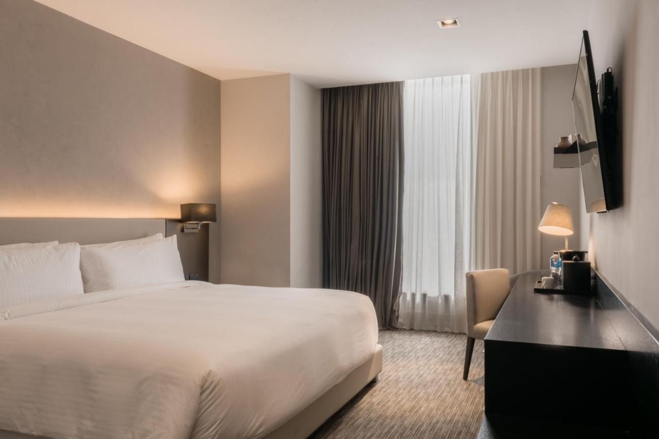 Four Points By Sheraton Hotel 4*