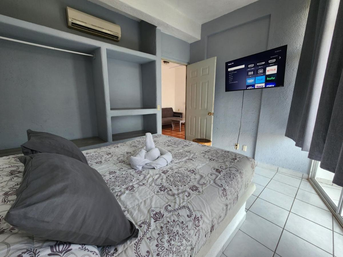 1 Bedroom With Ac , Tv , Wi-fi Near Dt And Zihuatanejo
