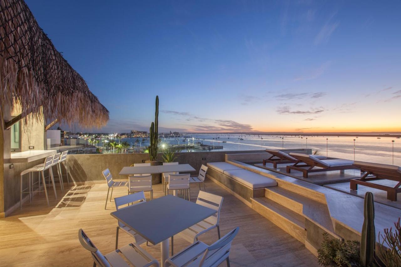Malecon 1680 Hotel La Paz