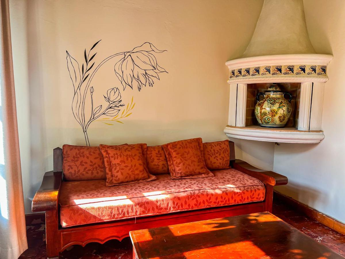 Hacienda De Flores 4*