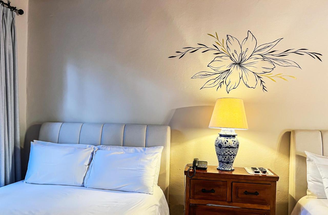 Hotel Hacienda De Flores