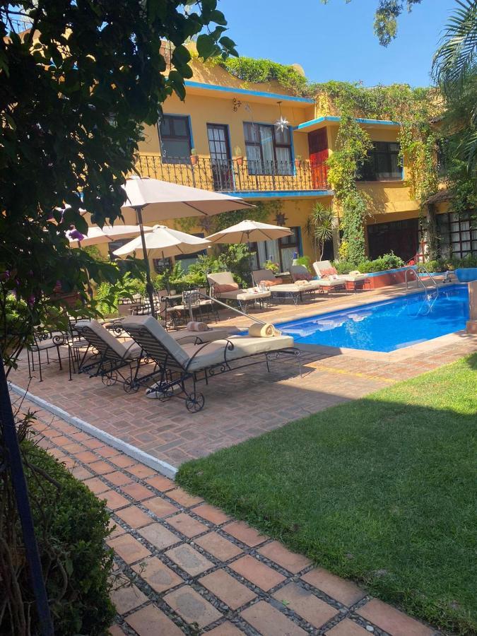 Hacienda De Flores 4*