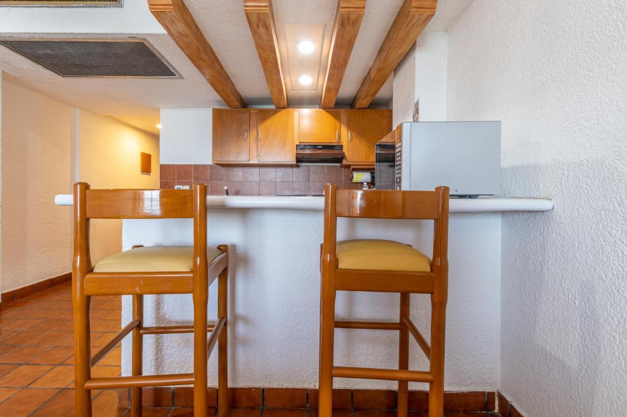 Hotel Costa De Oro 3*