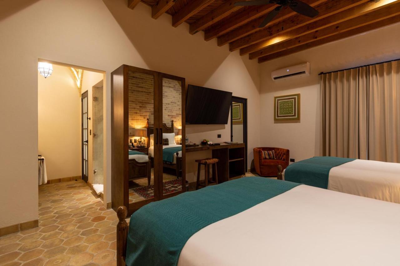 Casa 1810 Parque Boutique Hotel