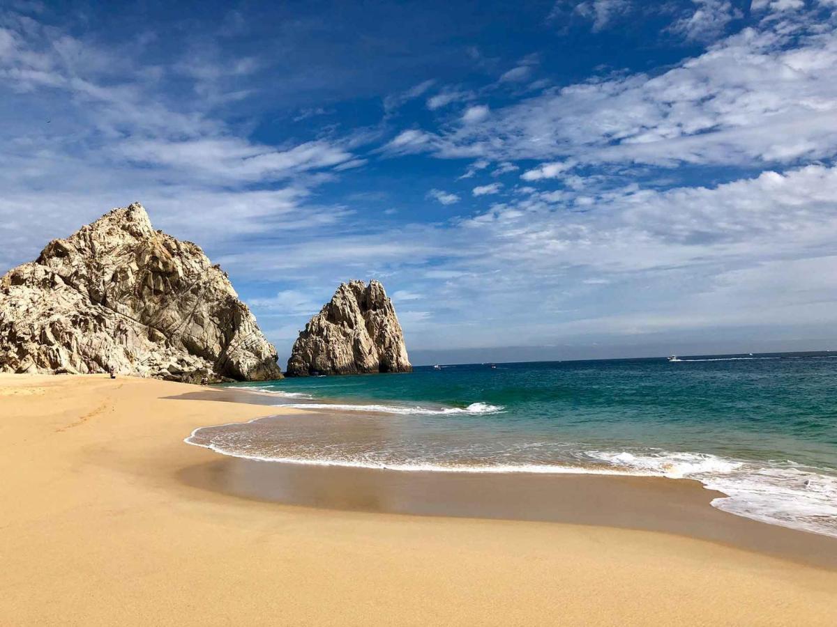 Enthralling 3br With Pool In Cabo San Lucas