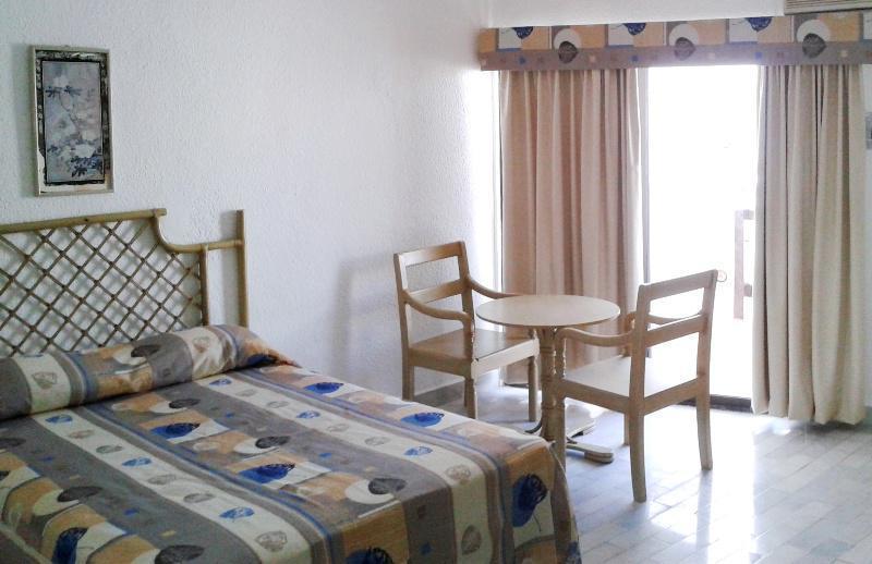 Aparthotel Las Perlas