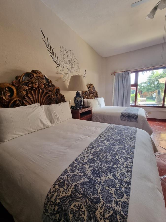 Hacienda De Flores Hotel
