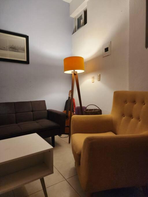 Apartment Excellent 1 Bed Next To Downtown Great Views!
