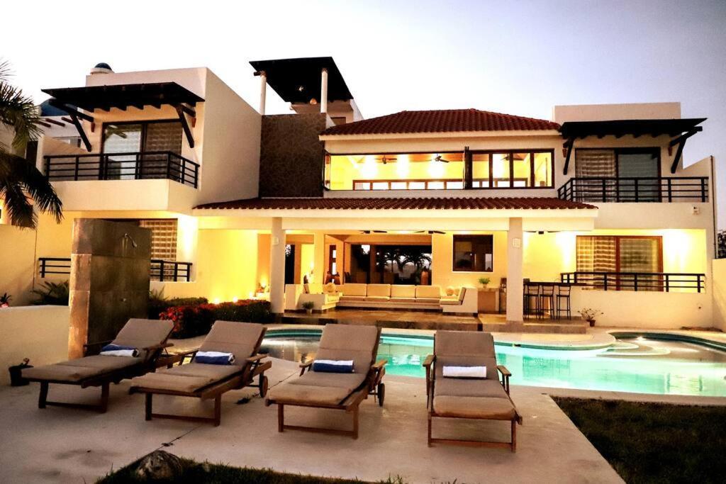 Villa Super Casa, La Mejor Vista De Huatulco *