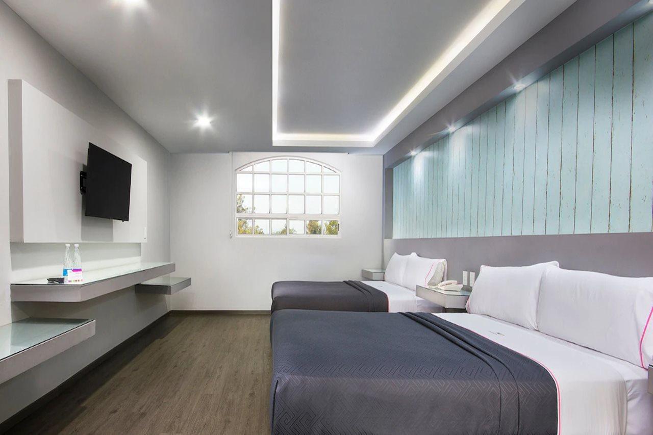 Hotel Mx Congreso Mexico City