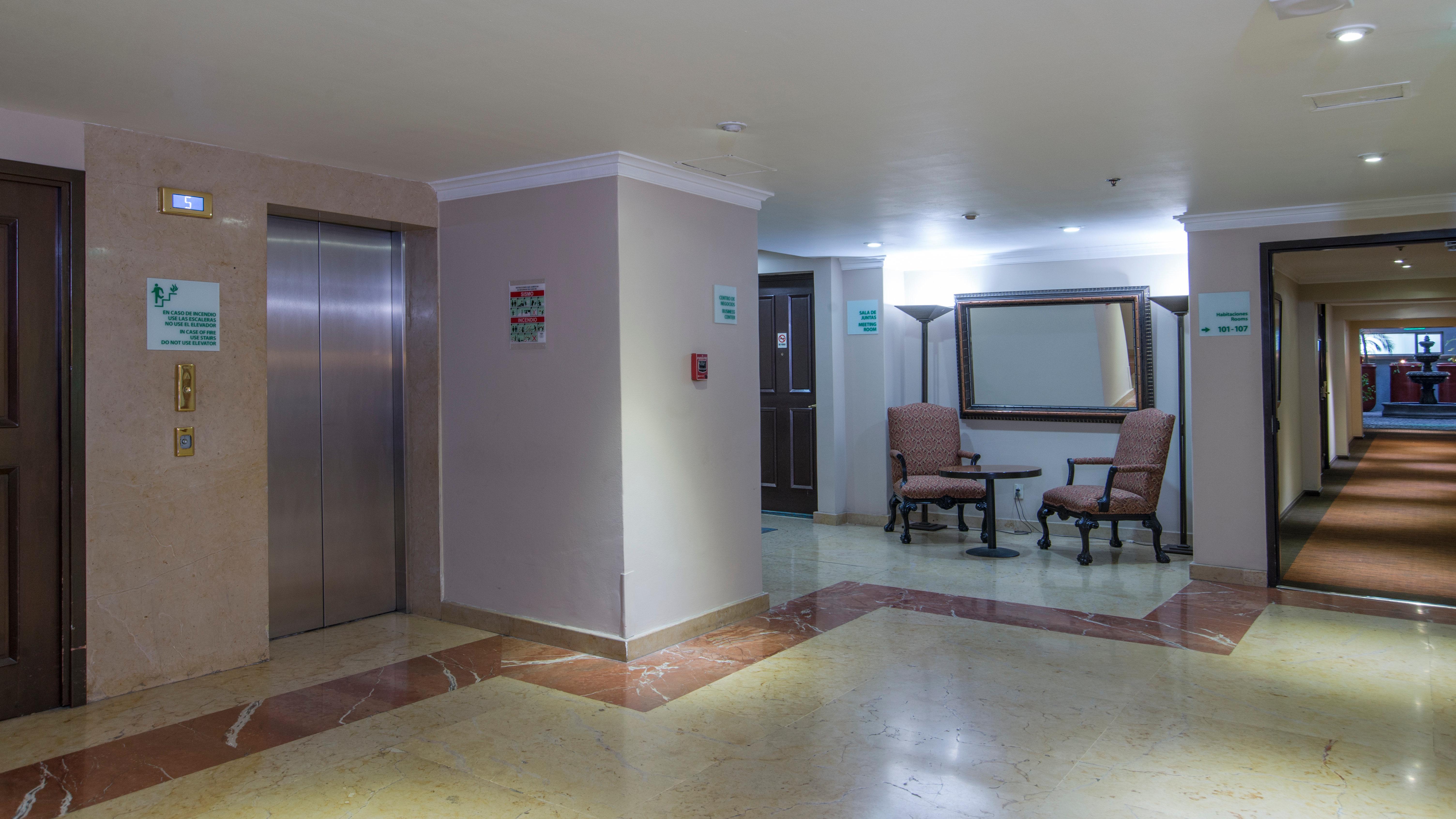 Hotel & Zona Reforma By Ihg 4*
