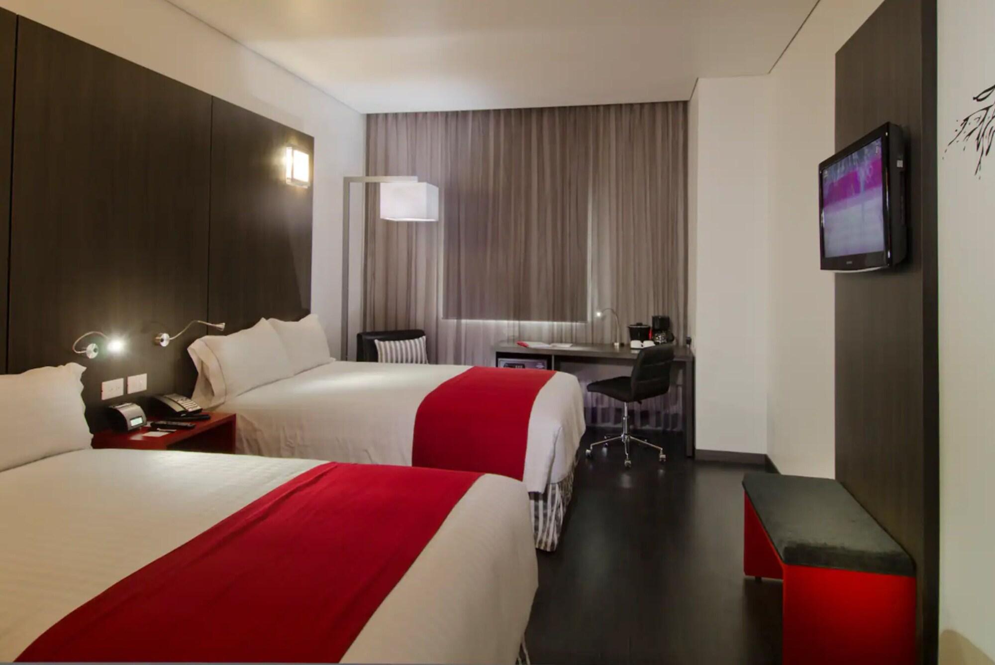 Ramada Encore By Wyndham Guadalajara Sur 4*
