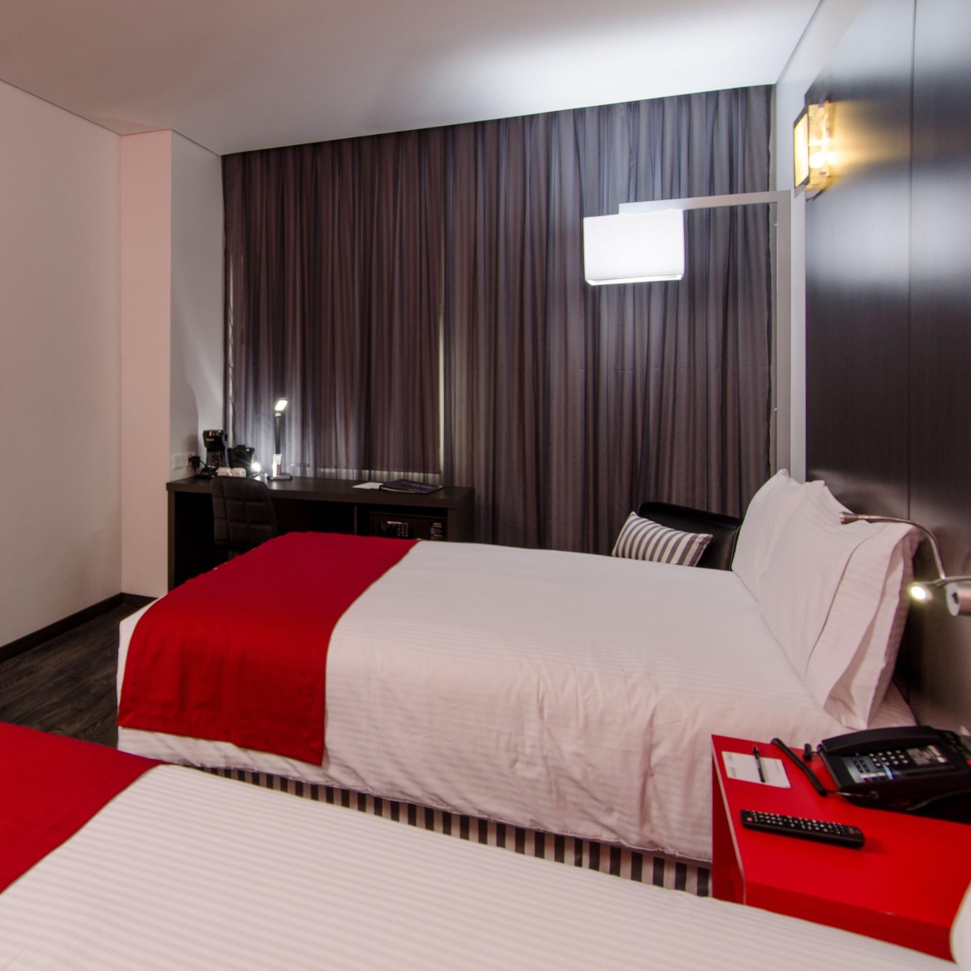 Hotel Ramada Encore By Wyndham Guadalajara Sur 4*
