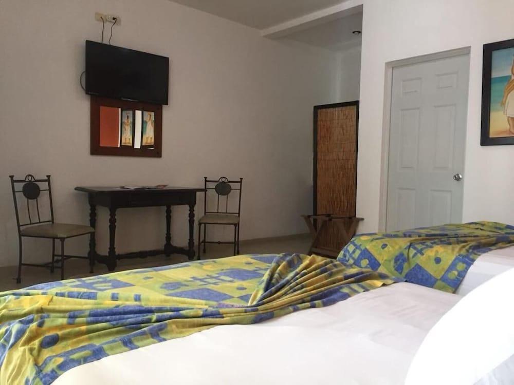 Maria Jose Hotel 3*