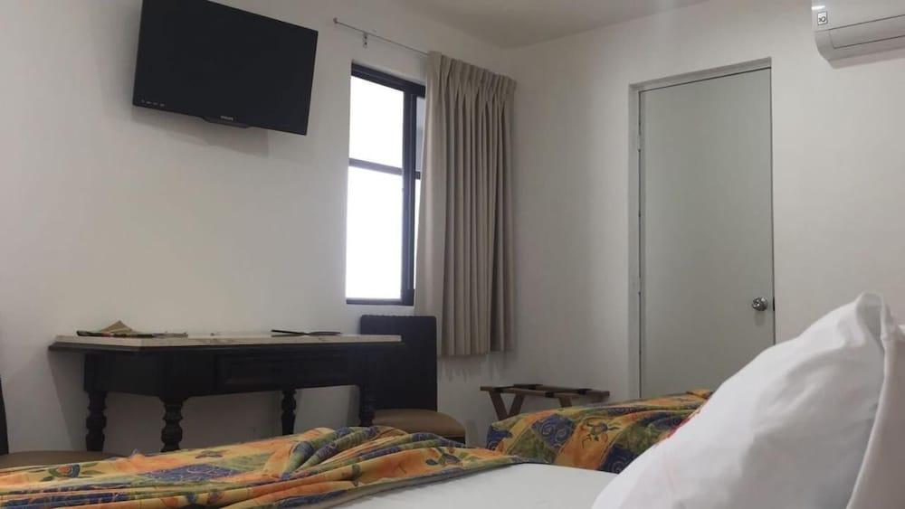 Maria Jose Hotel 3*