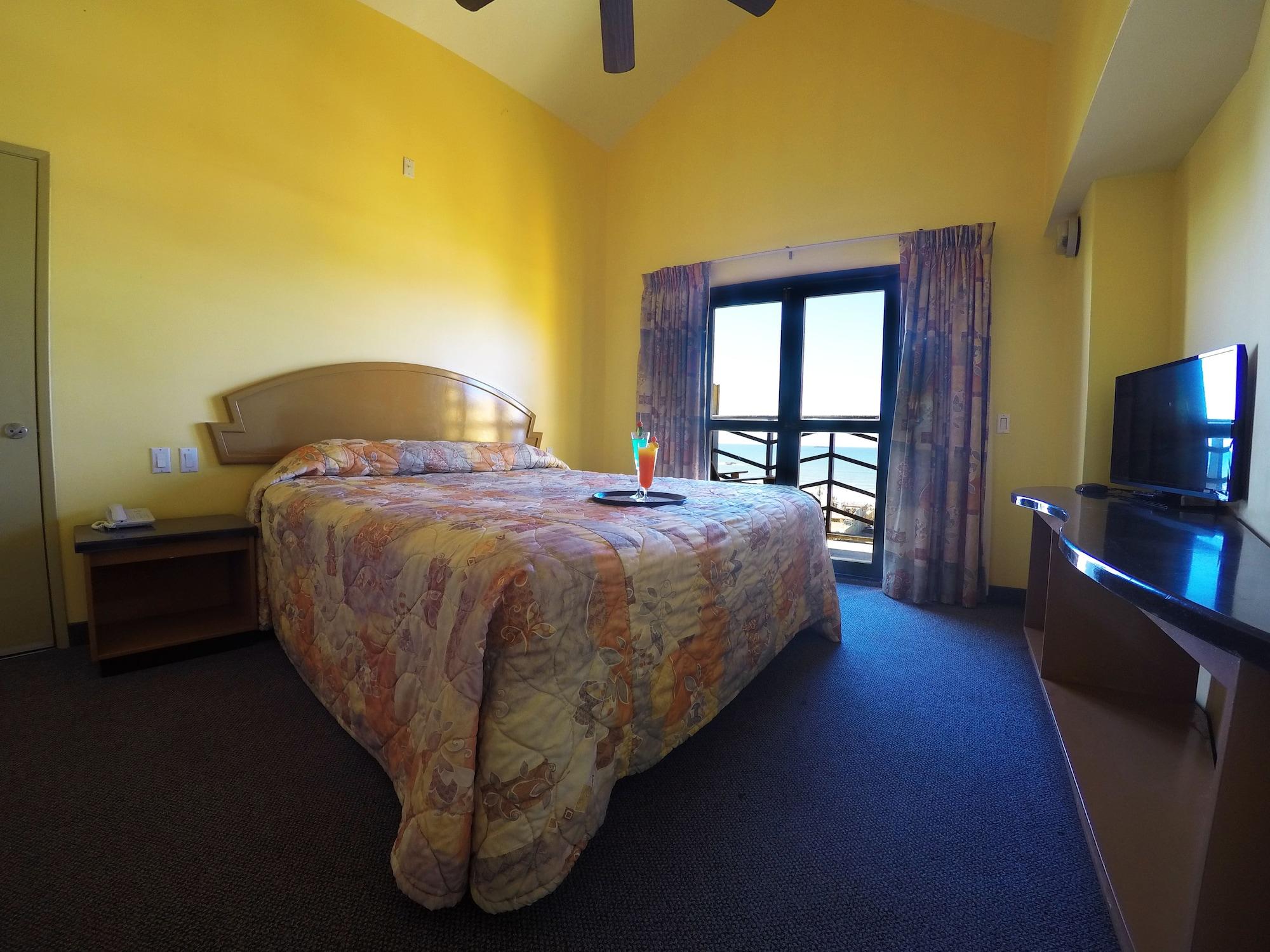 Festival Plaza Playas Hotel Rosarito