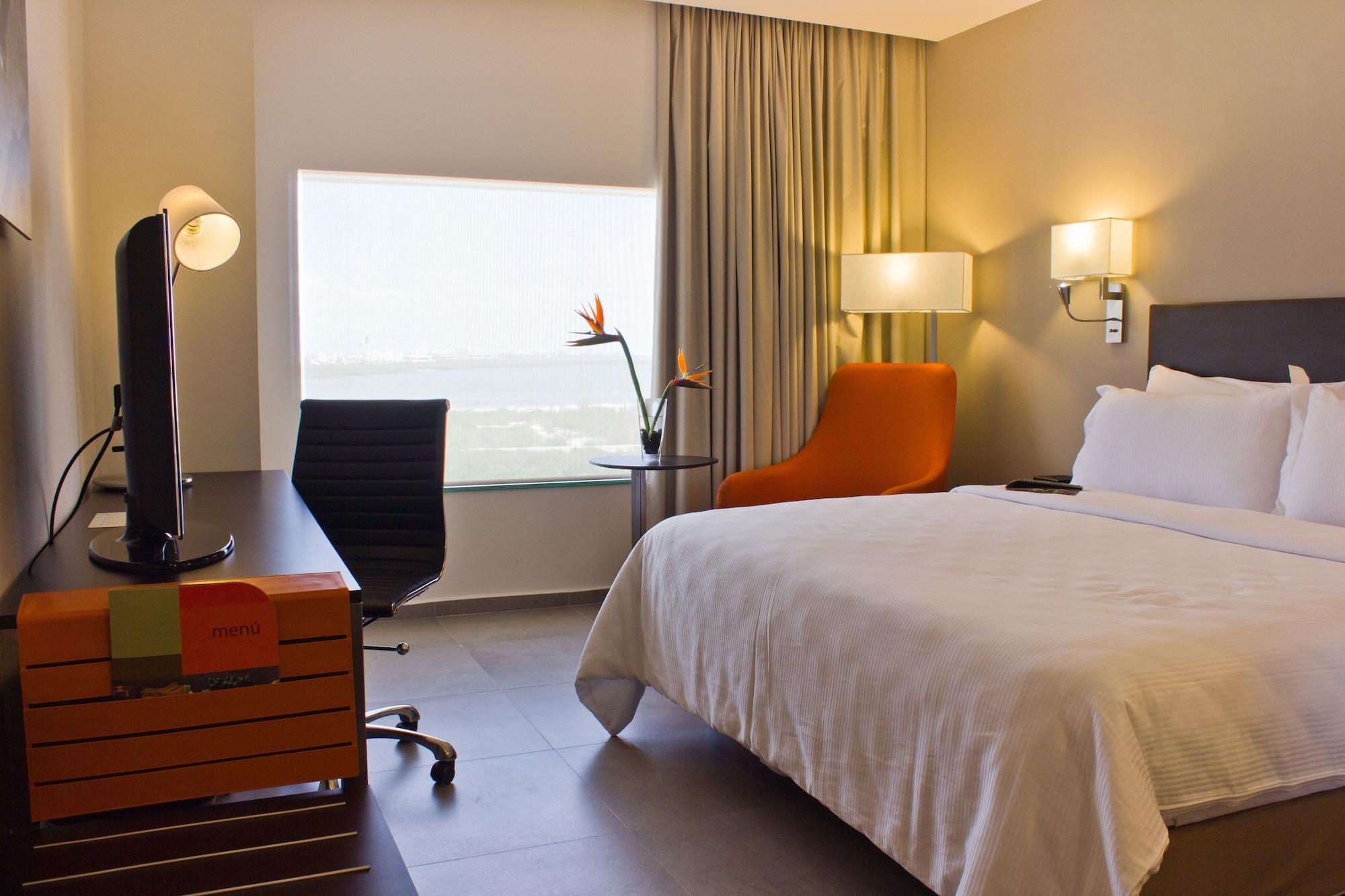 Hotel Fiesta 4*