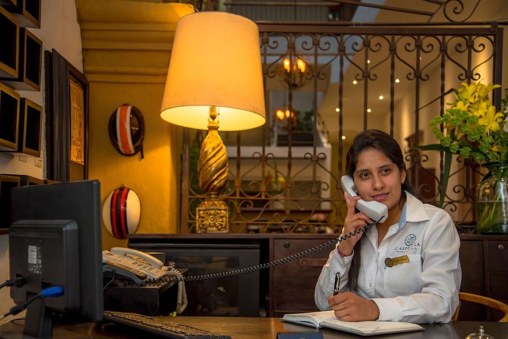 Bed & Breakfast Casa Aspeytia Boutique
