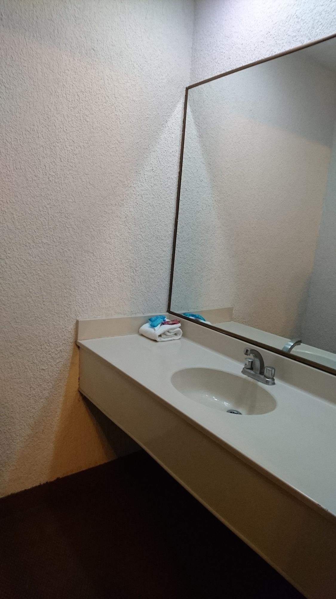 Hotel Gandara 3*
