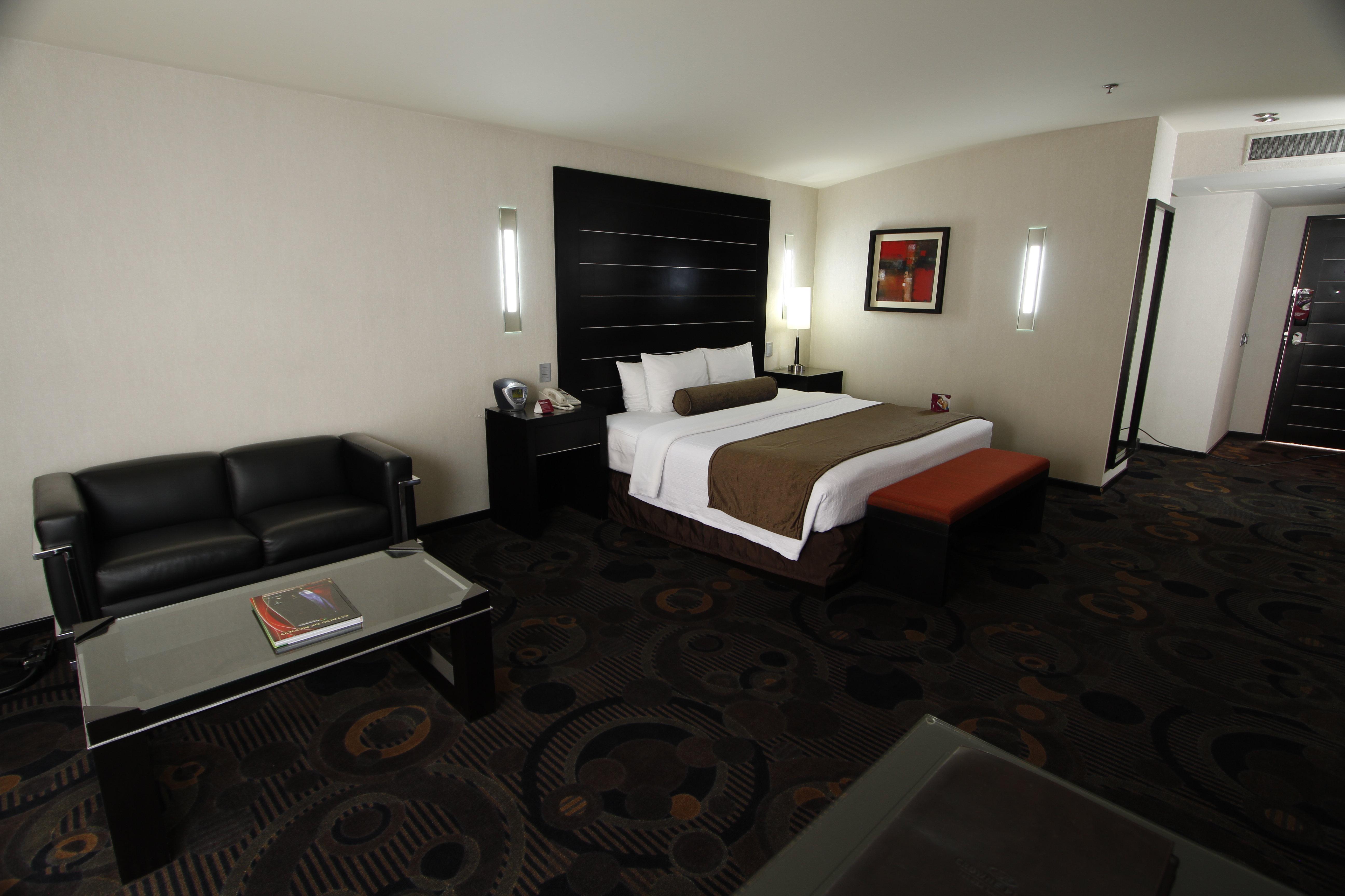 Crowne Plaza - Lancaster By Ihg Hotel
