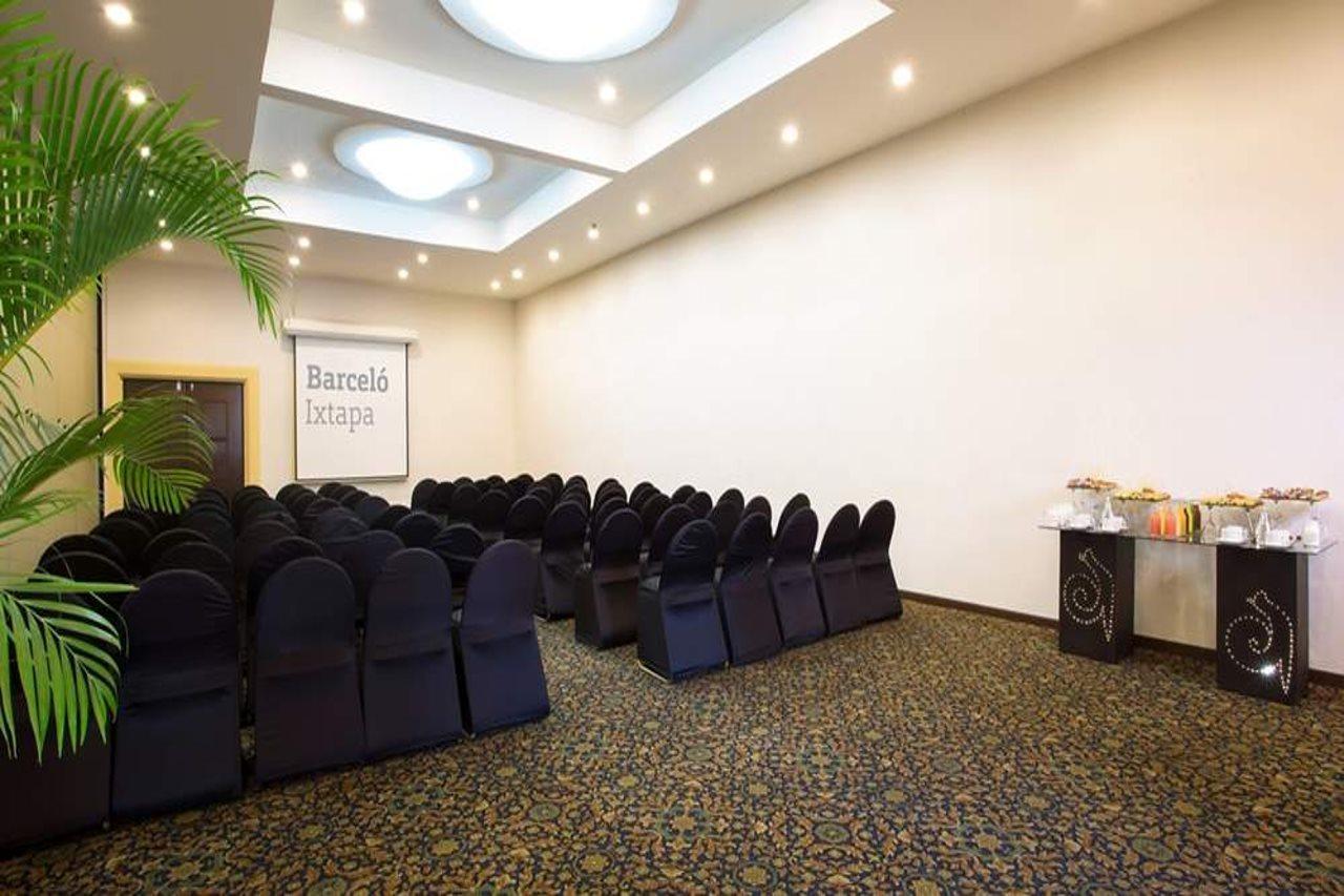 Barcelo Ixtapa 5*