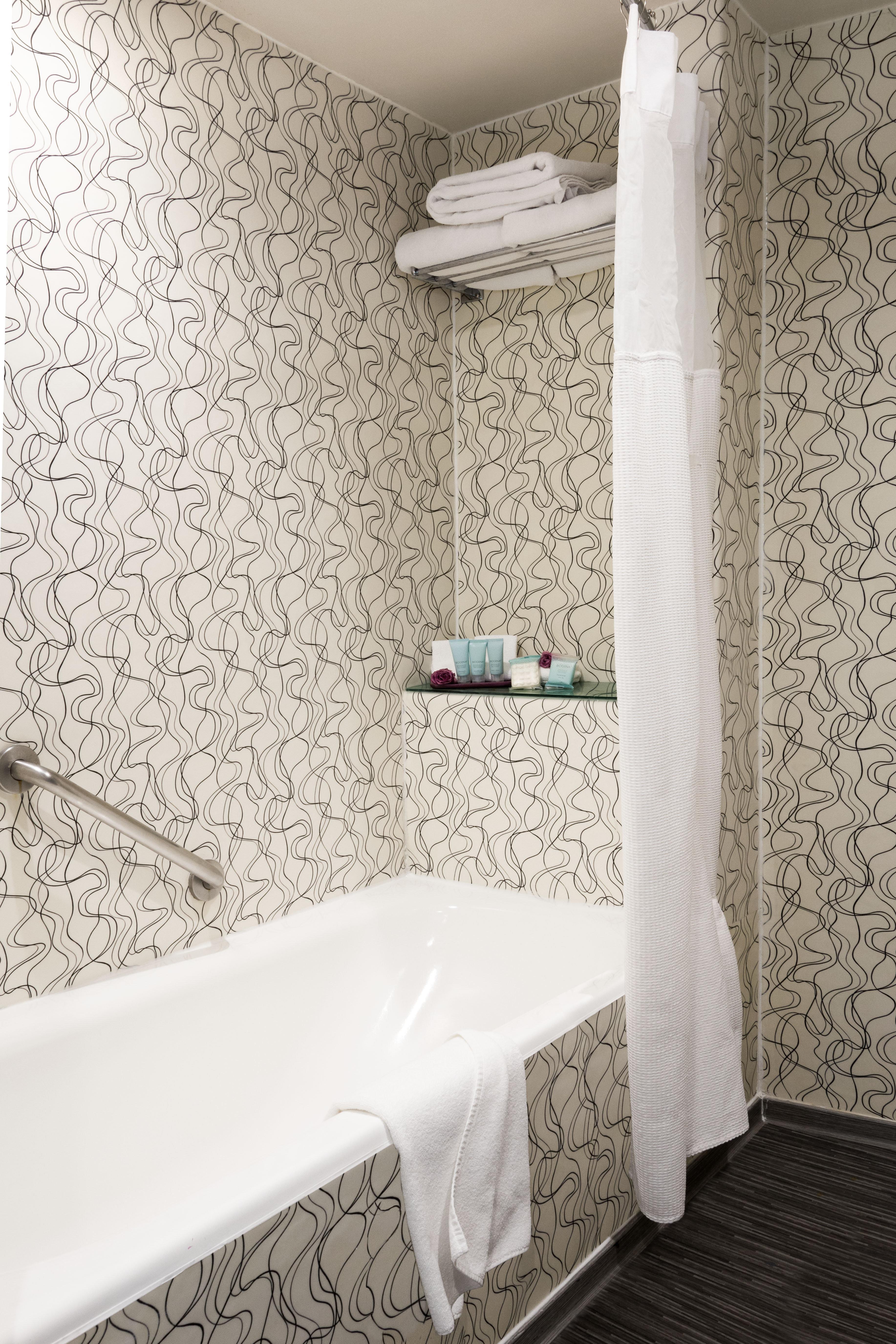 Crowne Plaza - Lancaster By Ihg Hotel 4*