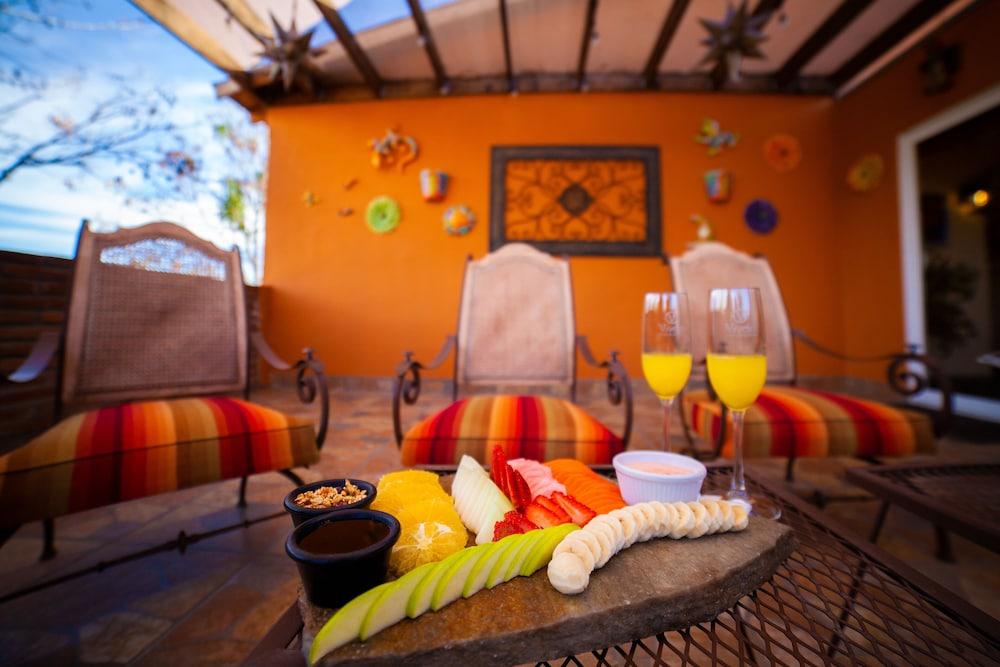 Boutique Rancho Hotel 4*