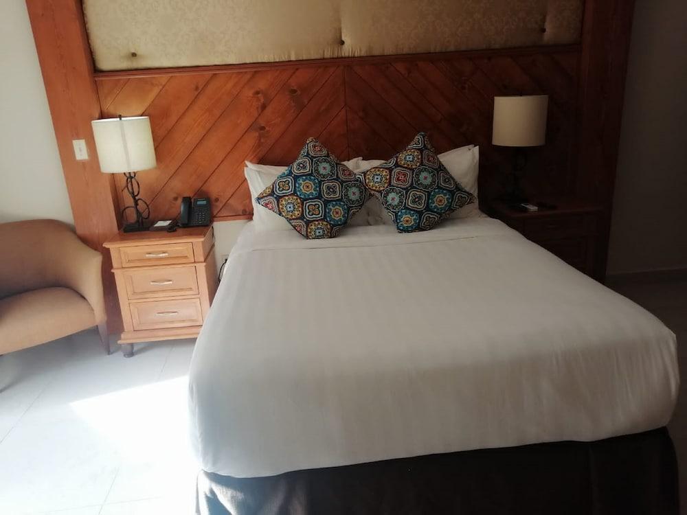 Boutique Rancho Hotel