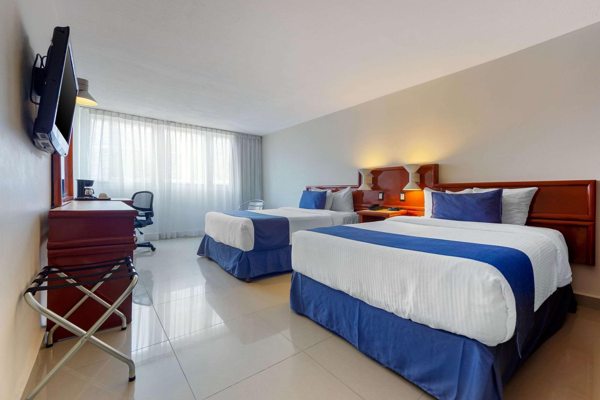 Hotel De Cortes