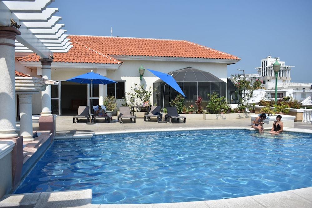 Baluarte Hotel 3*