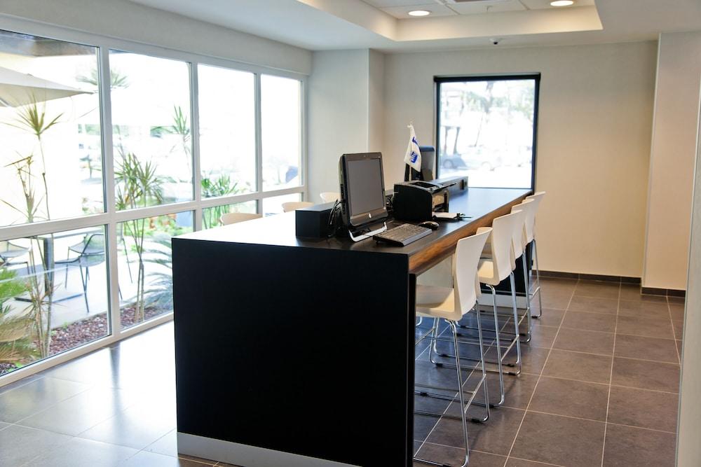 Express By Marriott 4* Paraiso