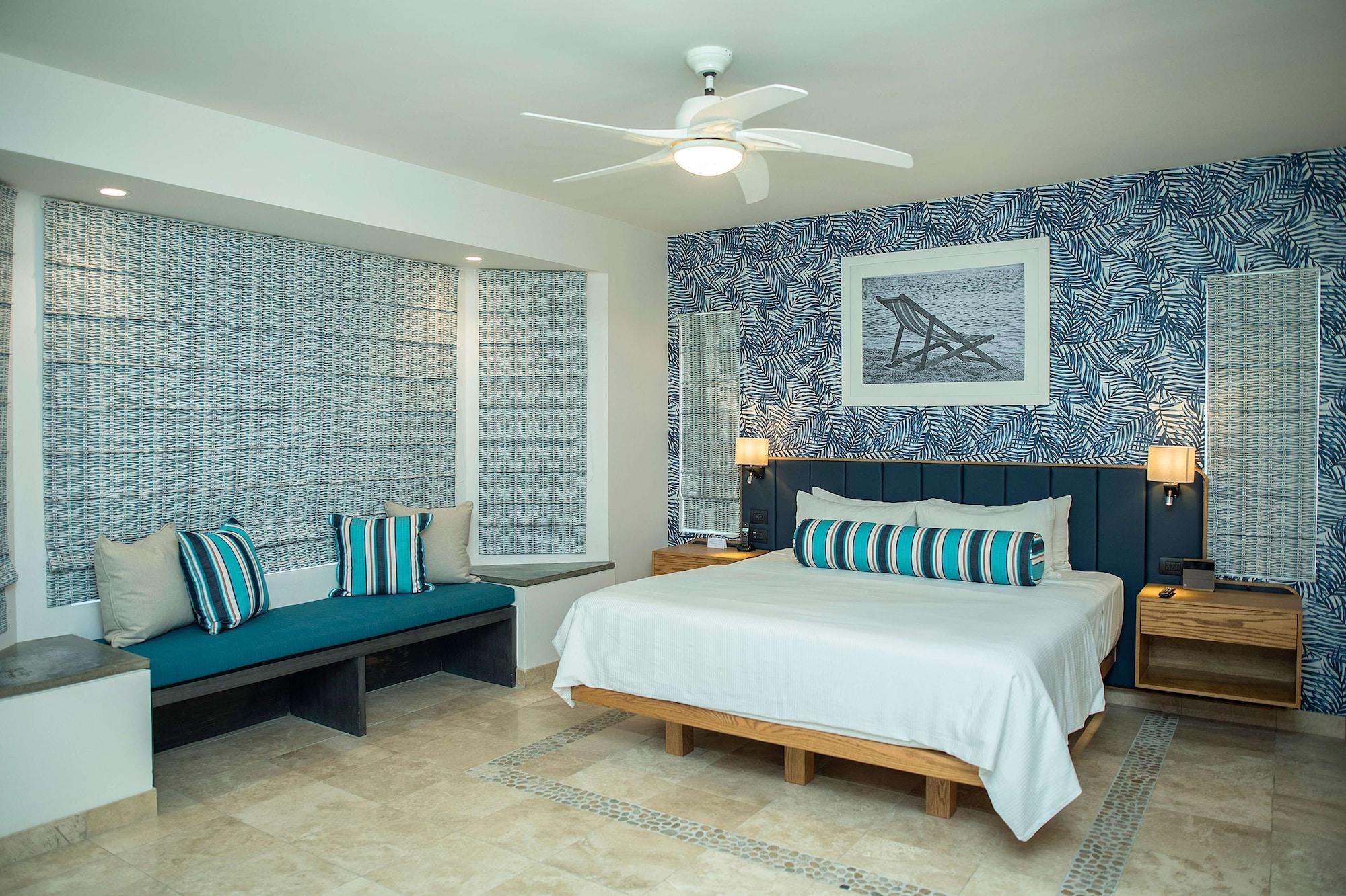 Resort Cabo And