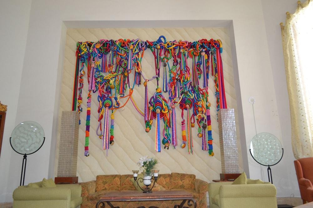 Hotel Maria Isabel