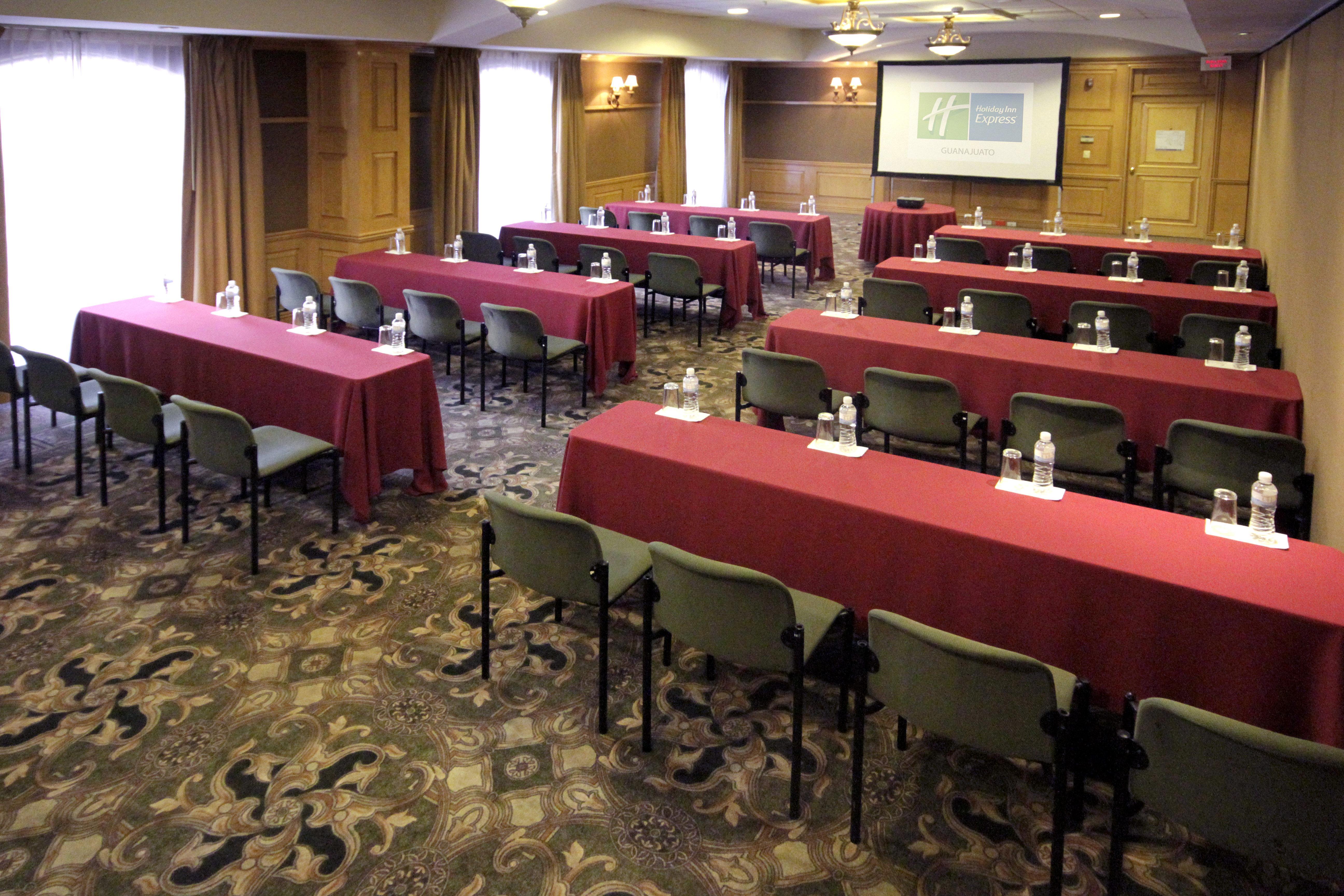 Express By Ihg Guanajuato