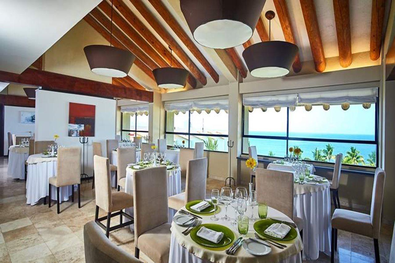 Occidental Resort 4*